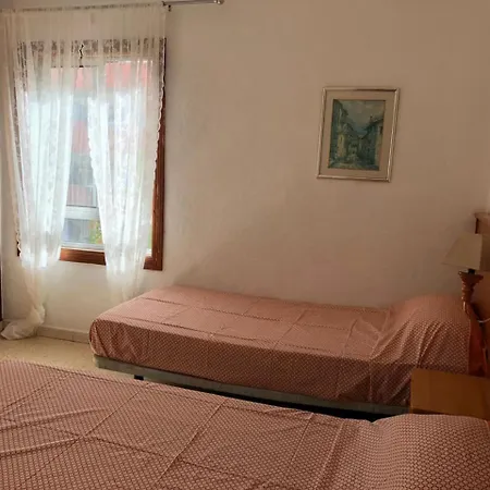Las Floritas 1a026 Apartment